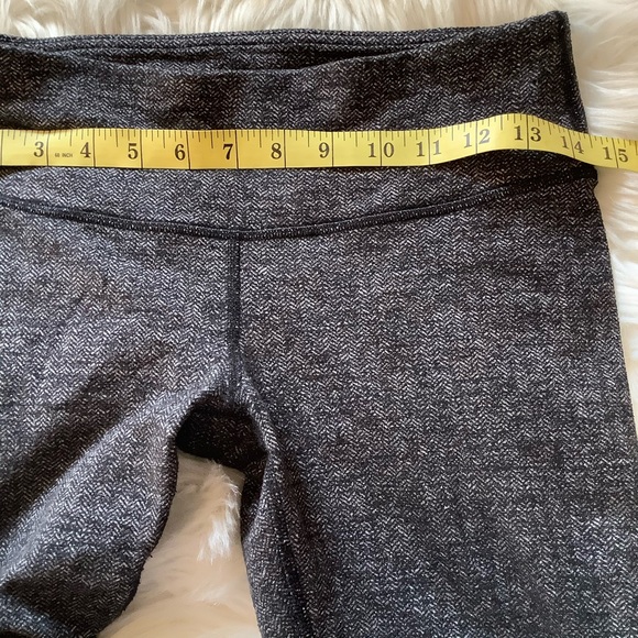 Lululemon Womens High Rise Wunder Under Leggings Size 6 - Picture 8 of 9